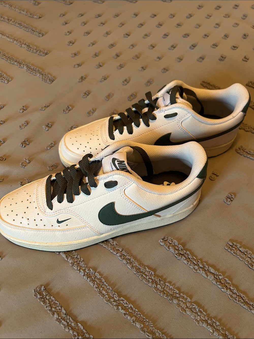 Nike Women’s Low-Top Sneakers in White and Dark Green